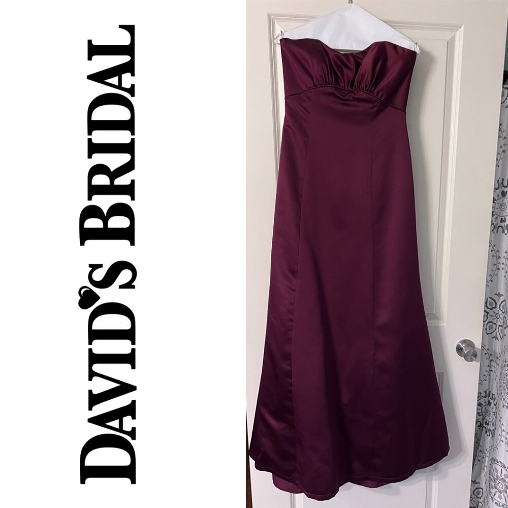 EUC Wine/Burgundy Strapless Satin Gown Perfect for Weddings or Formal Events 6